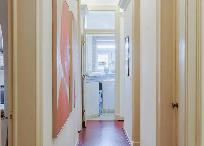 Διαμέρισμα Tagus Views - 2br Alfama Castle - Historic Gem Lisboa